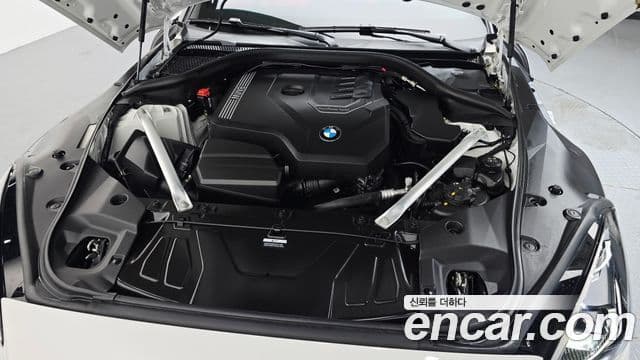 BMW Z4 2025 — Фото 6/20