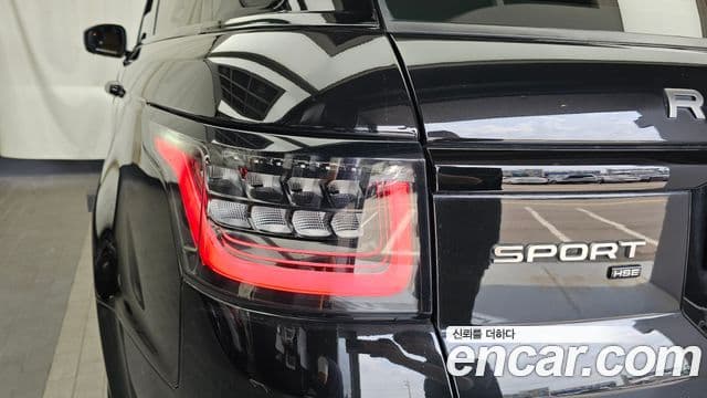 Land Rover Range Rover Sport 2021 — Şəkil 26/33