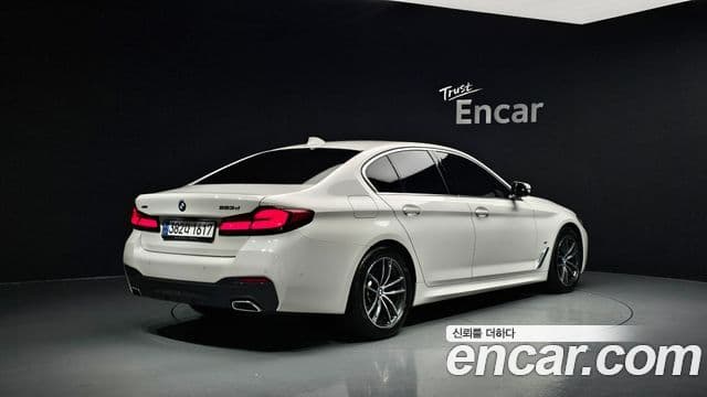 BMW 5 Series 2023 — Şəkil 2/20