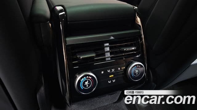 Land Rover Range Rover Sport 2024 — Şəkil 19/20