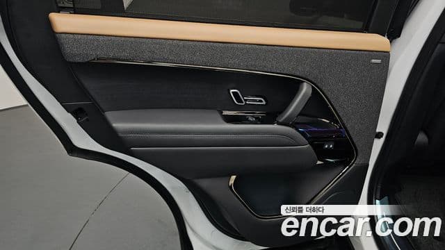 Land Rover Range Rover Sport 2024 — Photo 10/38
