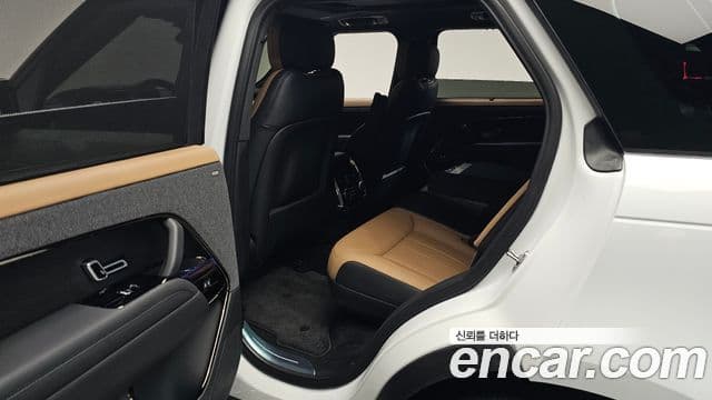 Land Rover Range Rover Sport 2024 — Photo 7/38