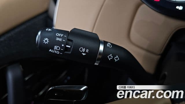Land Rover Range Rover Sport 2024 — Photo 35/38