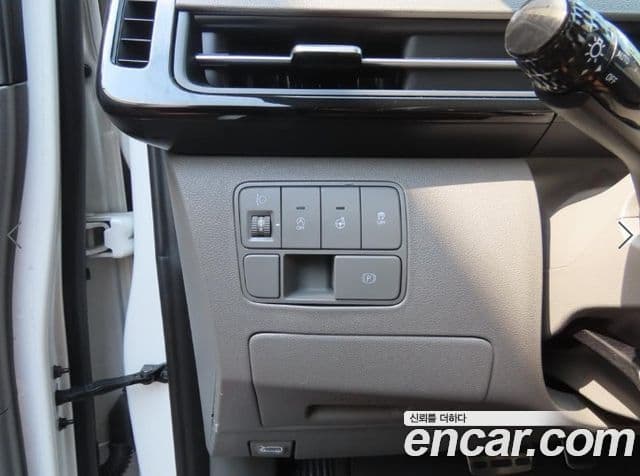 Hyundai Staria 2024 — Фото 14/20