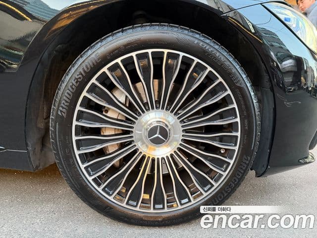 Mercedes-Benz S-Class 2023 — ფოტო 4/14