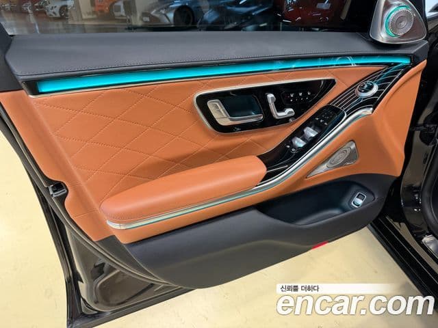 Mercedes-Benz S-Class 2023 — ფოტო 14/14