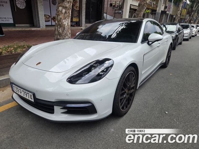 Porsche Panamera 2018 — Şəkil 3/12