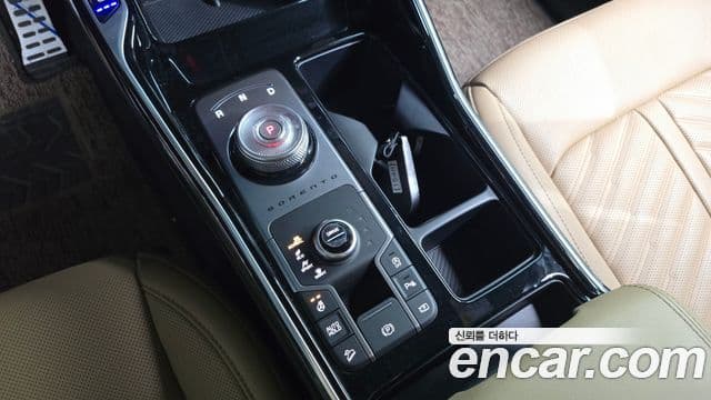 Kia Sorento 2025 — Photo 15/20