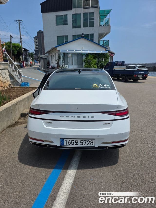 Genesis G90 2024 — ფოტო 1/6