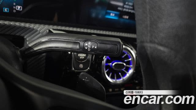 Mercedes-Benz A-Class 2019 — ფოტო 9/20