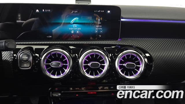 Mercedes-Benz A-Class 2019 — ფოტო 16/20
