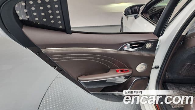 Kia Stinger Meister 2020 — Şəkil 37/38