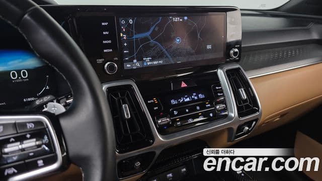 Kia Sorento 2021 — Фото 13/20