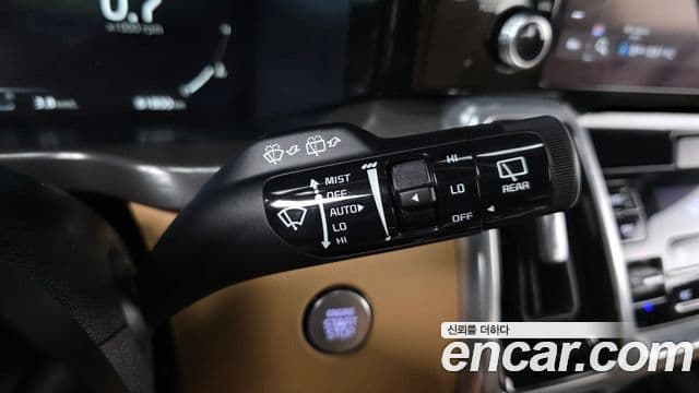 Kia Sorento 2021 — Фото 19/20