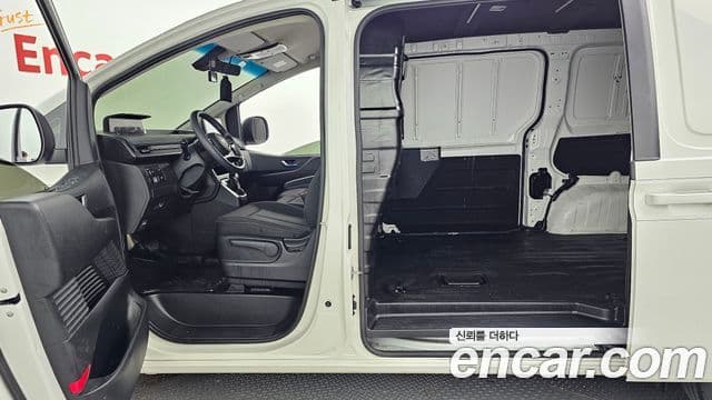 Hyundai Staria 2021 — Şəkil 10/20
