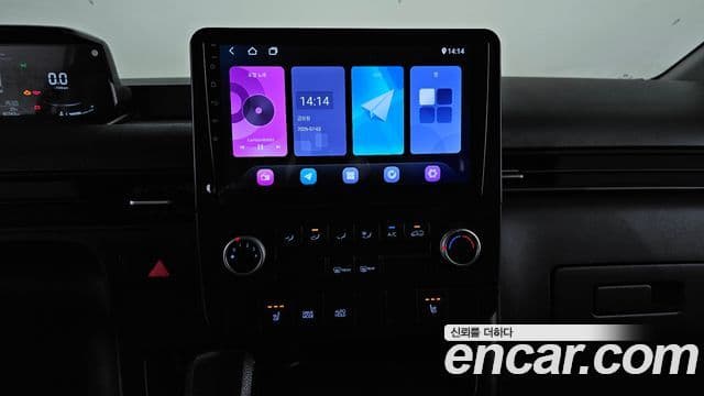Hyundai Staria 2021 — Şəkil 14/20
