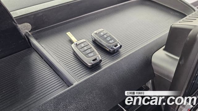 Hyundai Staria 2021 — Şəkil 17/20