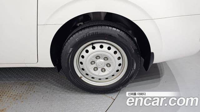 Hyundai Staria 2021 — Şəkil 16/31