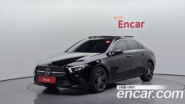 Mercedes-Benz A-Class 2020 — Фото 1/20