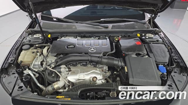 Mercedes-Benz A-Class 2020 — Фото 6/20