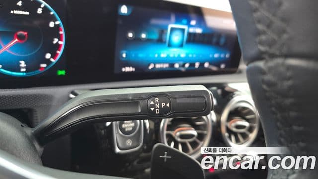 Mercedes-Benz A-Class 2020 — Фото 9/20