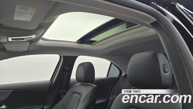 Mercedes-Benz A-Class 2020 — Фото 16/20