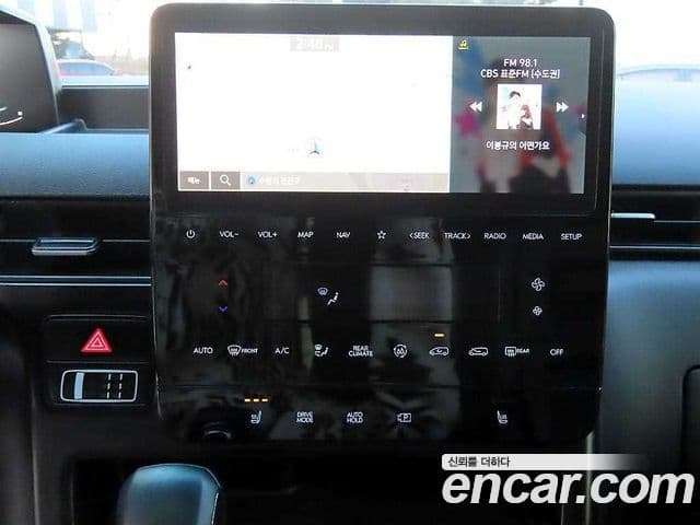 Hyundai Staria 2023 — Фото 18/19