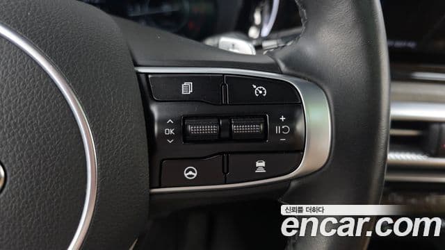 Kia K5 2020 — ფოტო 17/20