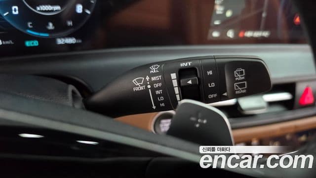 Kia Seltos 2024 — Şəkil 16/35