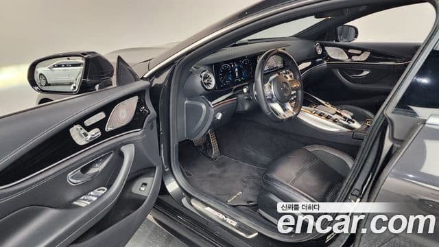 Mercedes-Benz AMG GT 2021 — Фото 10/20