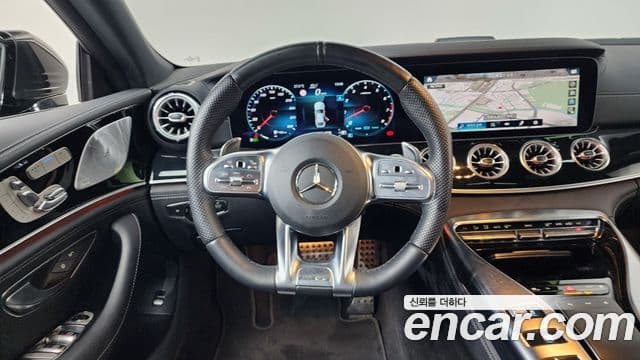 Mercedes-Benz AMG GT 2021 — Фото 13/20
