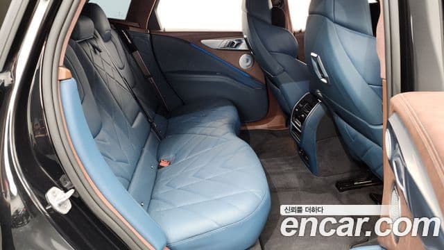 BMW XM 2025 — ფოტო 11/20