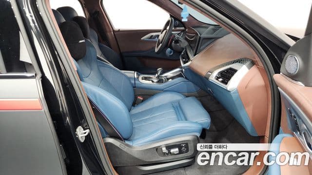 BMW XM 2025 — Şəkil 30/37