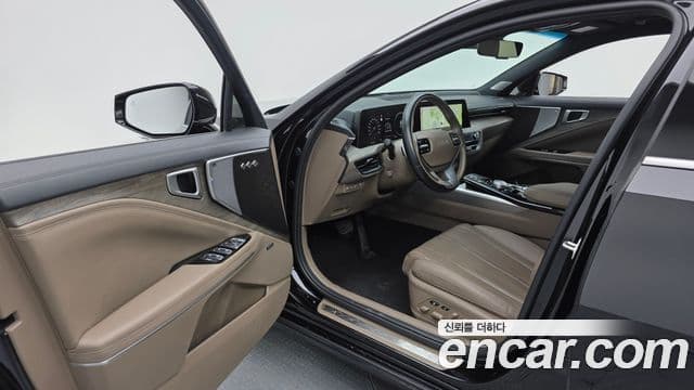 Kia K8 2022 — Şəkil 10/20