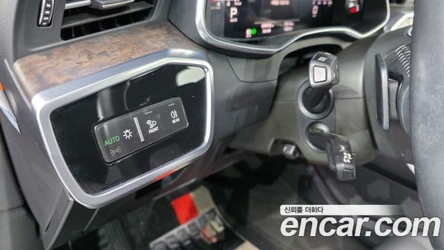 Audi A6 2021 — Photo 13/20