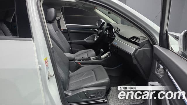 Audi Q3 2023 — ფოტო 11/20