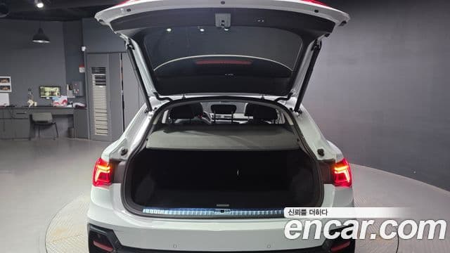Audi Q3 2023 — ფოტო 20/20