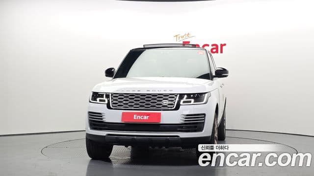 Land Rover Range Rover 2022 — ფოტო 3/20