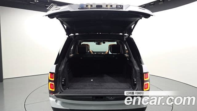 Land Rover Range Rover 2022 — ფოტო 20/20
