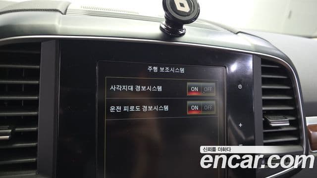 Renault Samsung QM6 2020 — Фото 19/20