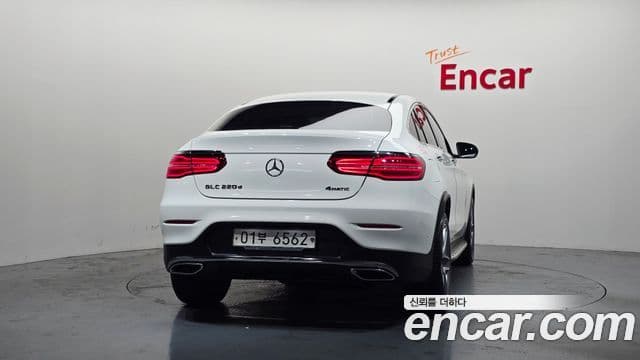 Mercedes-Benz GLC-Class 2018 — ფოტო 4/20