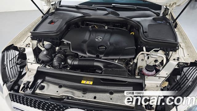 Mercedes-Benz GLC-Class 2018 — ფოტო 6/20