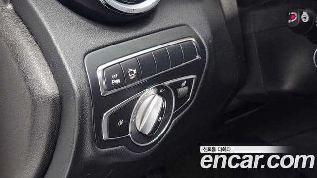 Mercedes-Benz GLC-Class 2018 — ფოტო 19/20