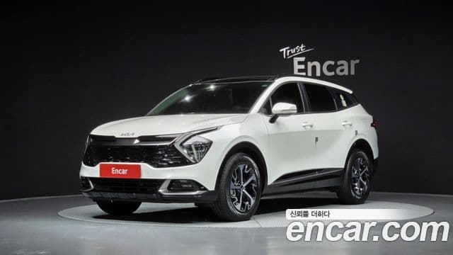 Kia Sportage 2022 — ფოტო 1/20
