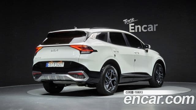Kia Sportage 2022 — Şəkil 2/20