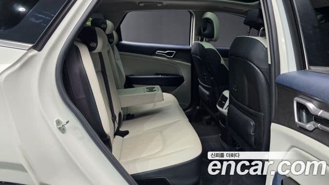 Kia Sportage 2022 — ფოტო 12/20