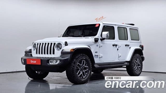 Jeep Wrangler 2022 — ფოტო 20/20