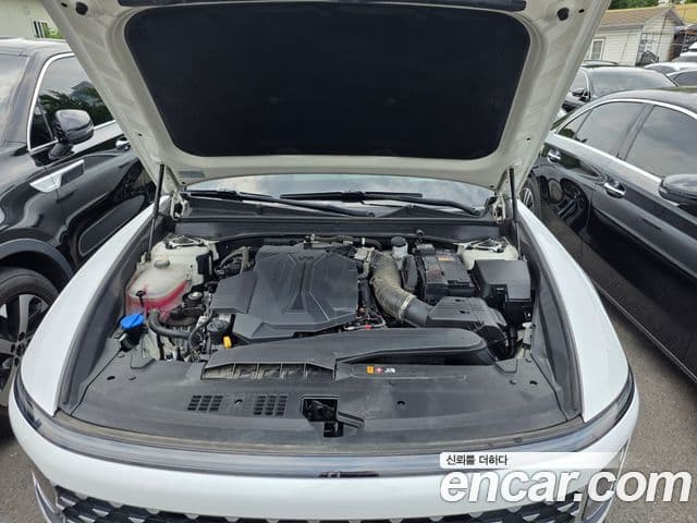 Hyundai Grandeur 2023 — ფოტო 4/20