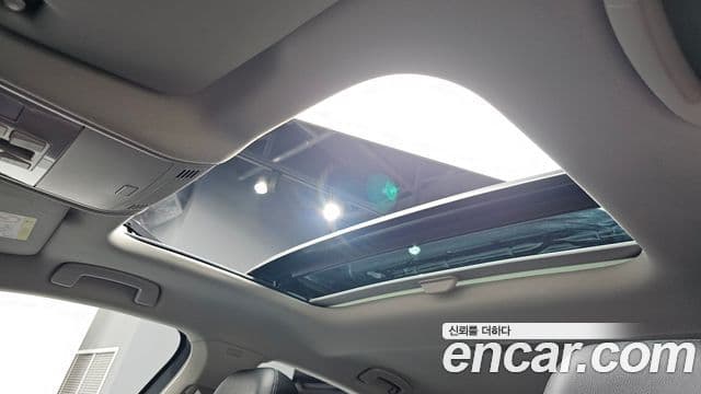 Volkswagen Jetta 2021 — ფოტო 16/20