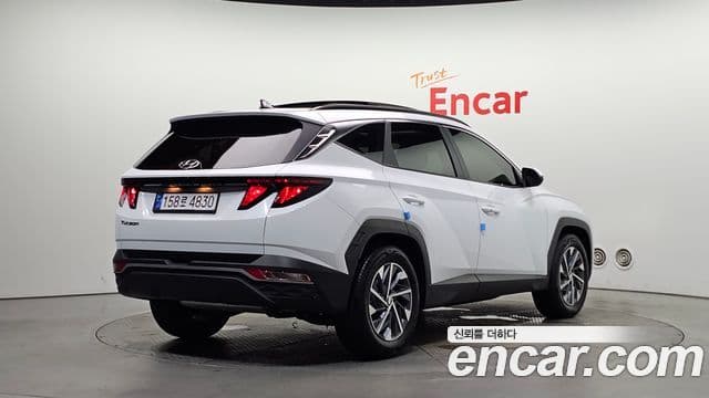 Hyundai The New Tucson 2022 — Фото 2/20
